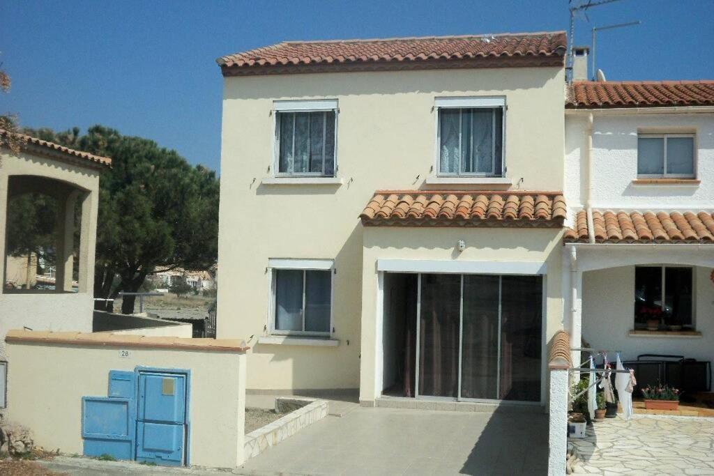 פלורי Apt Climatise T3 Saint Pierre La Mer, Terrasse, Jardin Et Parking Prive מראה חיצוני תמונה